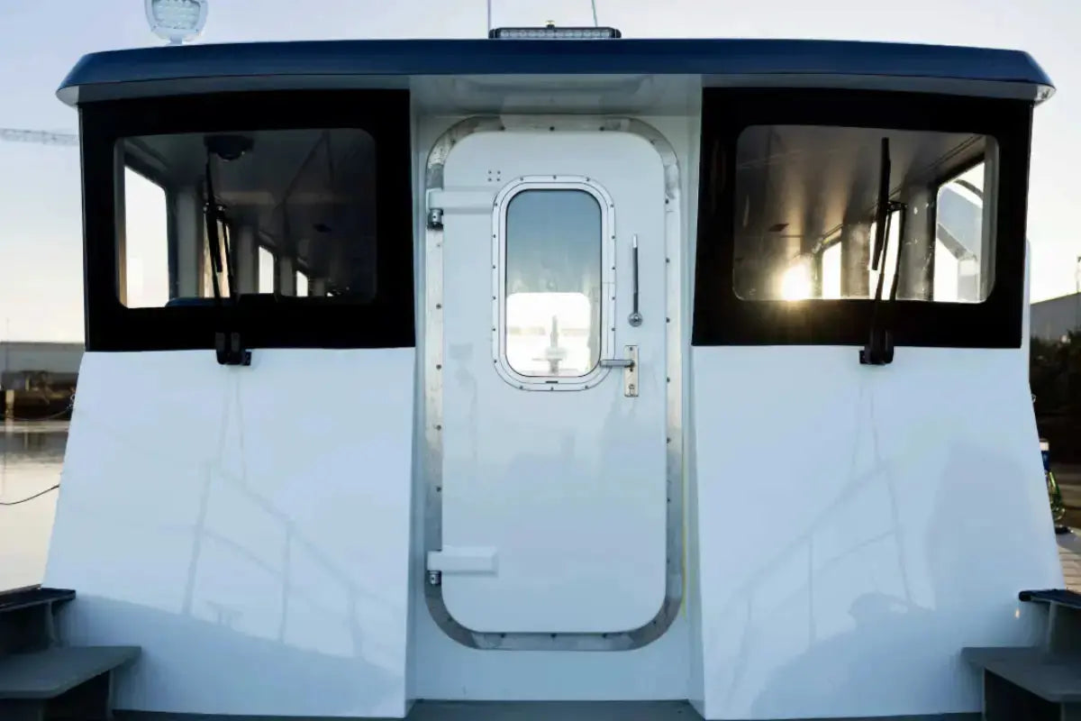 artemis_technologies_ef_12_xl_electric_workboat