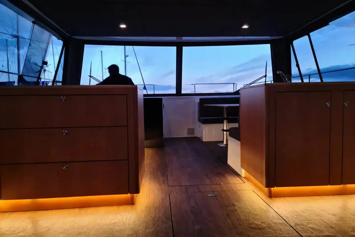 sun_concept_cat12_cruise_interior