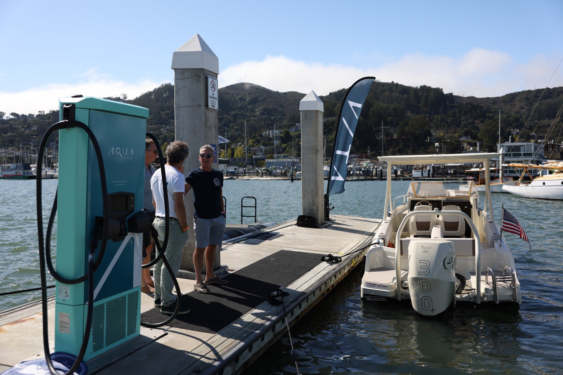 Load video: evoy_vita_at_2025_sausalito_boat_show