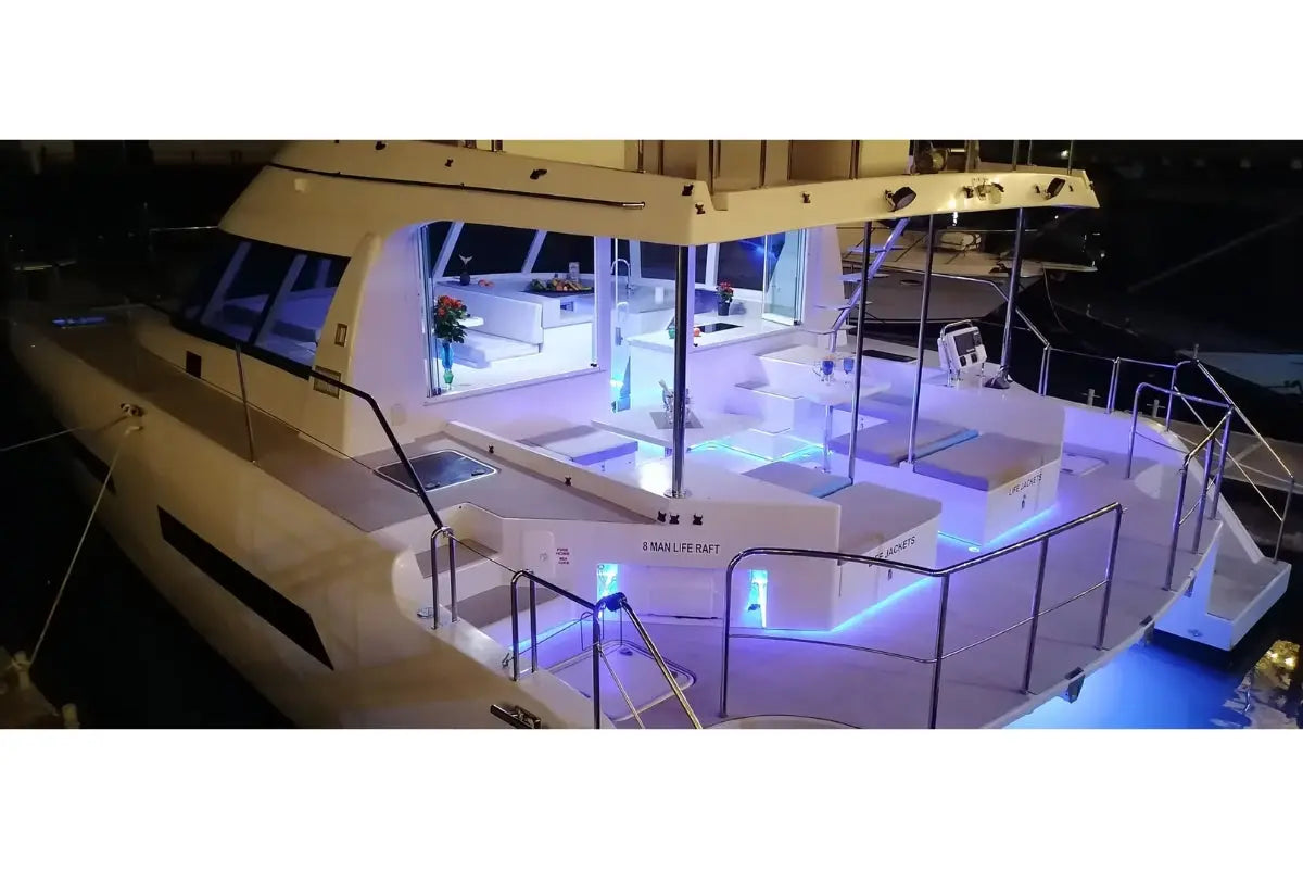 Nova Luxe Elight 44 Electric Boat interior with modern design and LED lighting