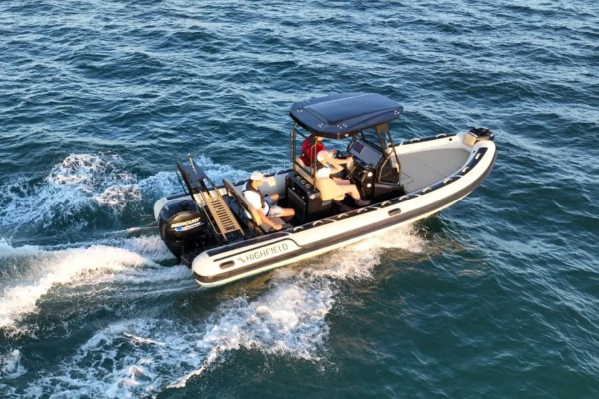 Flux Highfield Sport 660 Electric Boat with people on a body of water