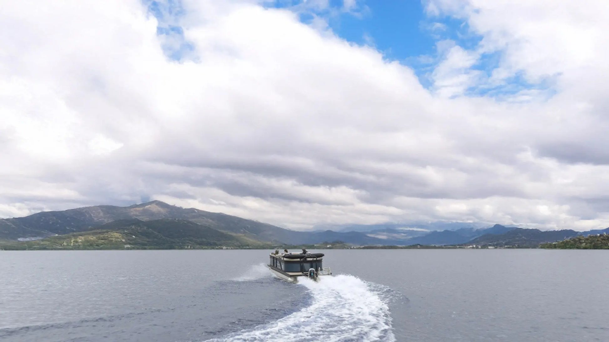 Flux Marine Flagship Discover Electric Boat Flux Marine