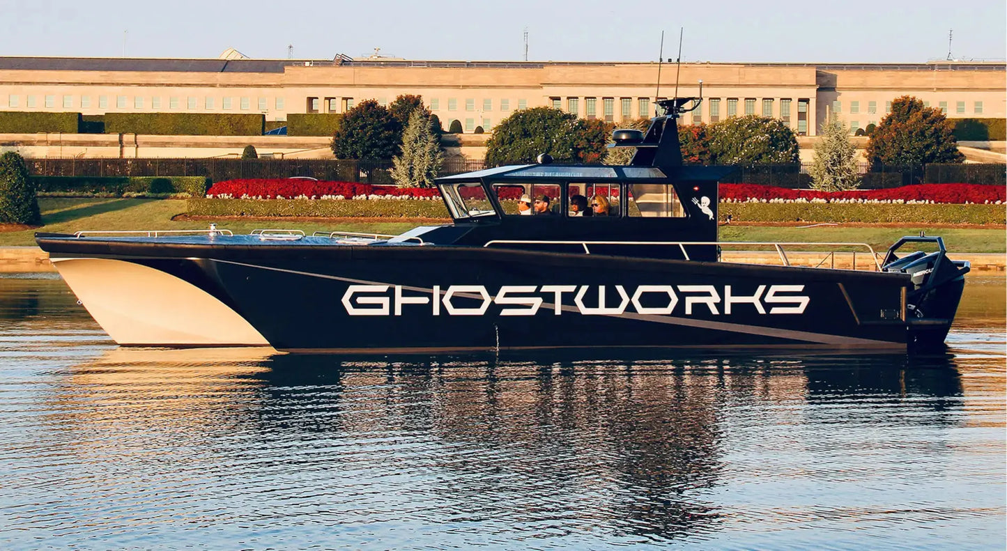 ghostworks_minerva_m40_electric_boat_on_water