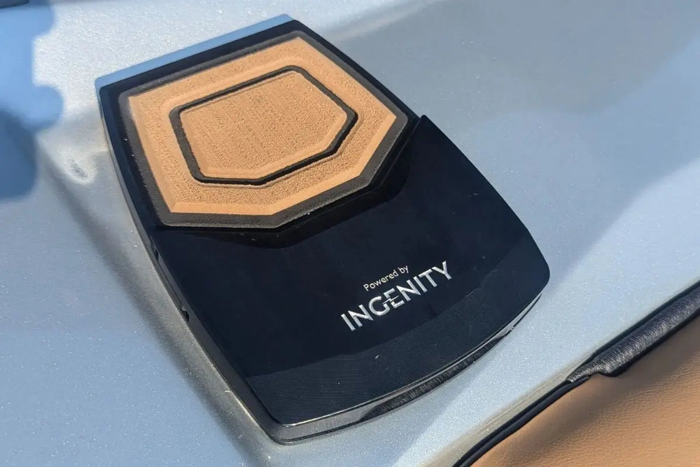 Ingenity device on a Ingenity 23e Electric Boat dashboard