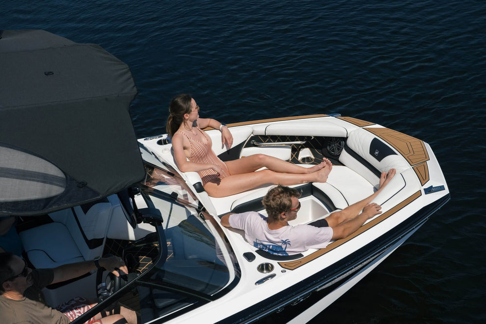 Ingenity Super Air Nautique GS22E Electric Towboat