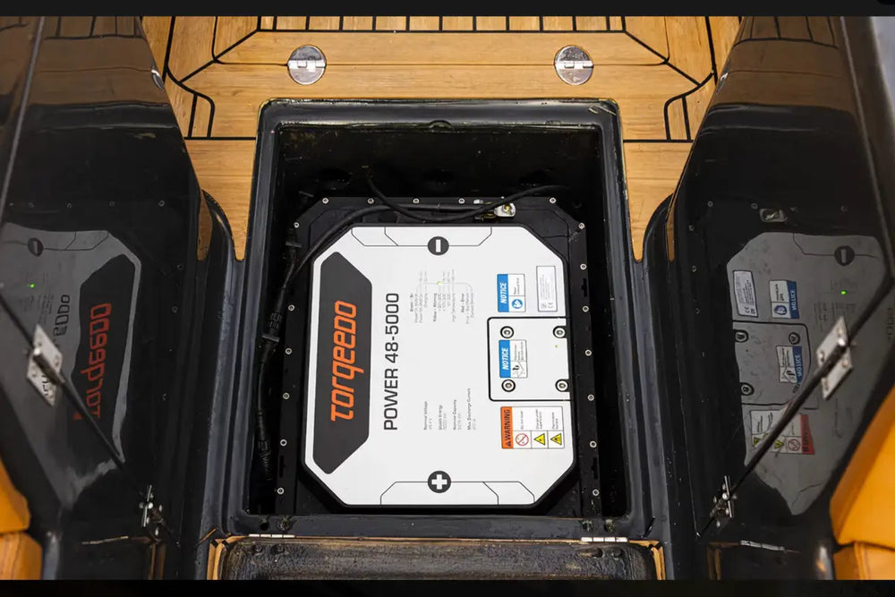 magonis_wave_e550_electric_boat_battery