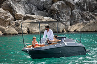 magonis_wave_e550_electric_boat_cruising