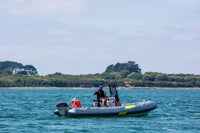 naviwatt_zenpro_580_rigid_inflatable_boat_cruising