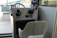 naviwatt_zenriver_electric_house_boat_helm
