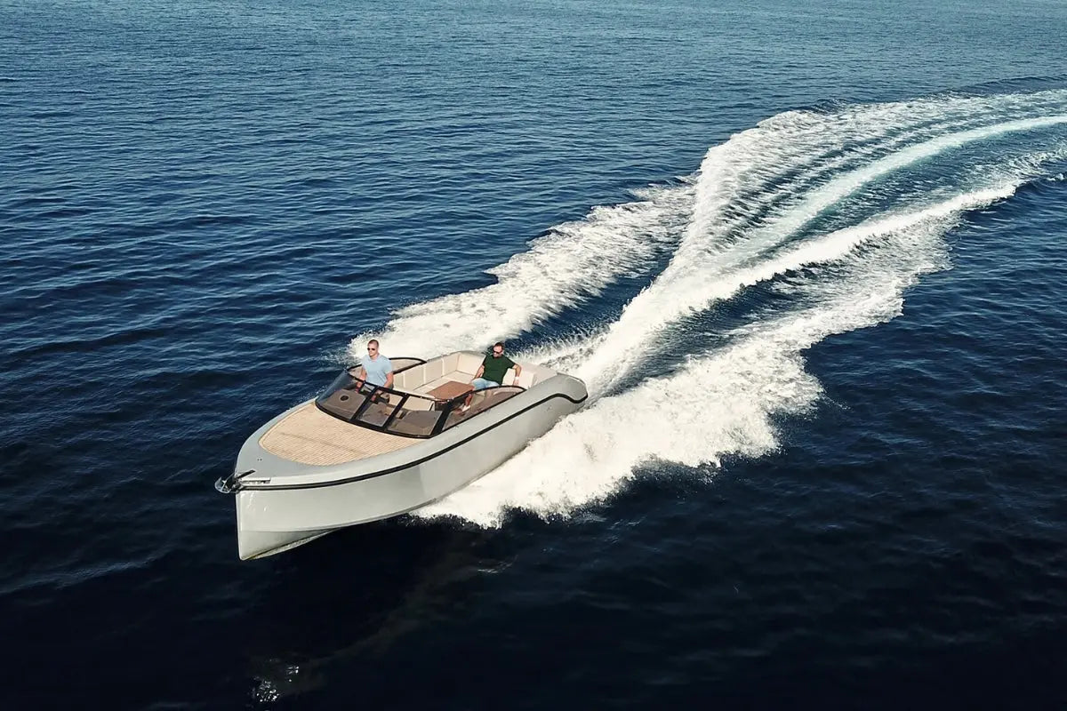 RAND Leisure 28 Electric Boat Rand Boats