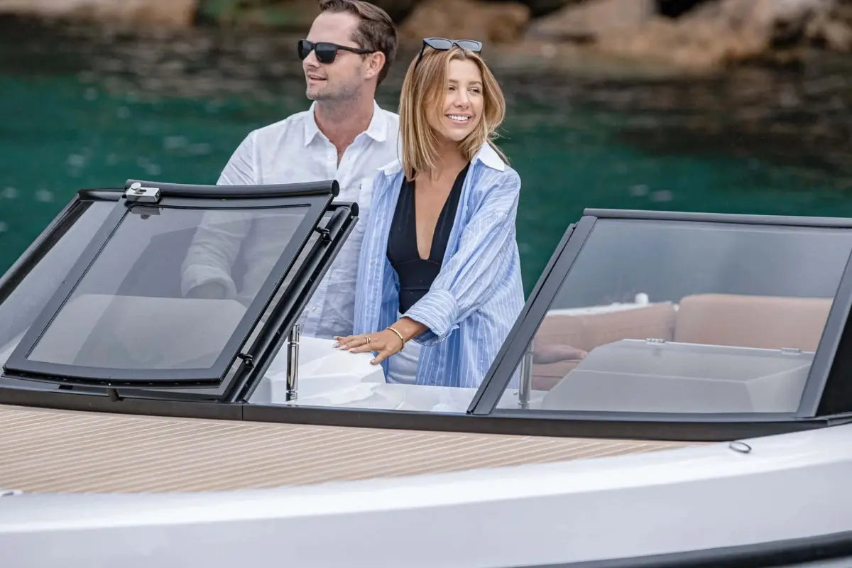 RAND Leisure 28 Electric Boat Rand Boats