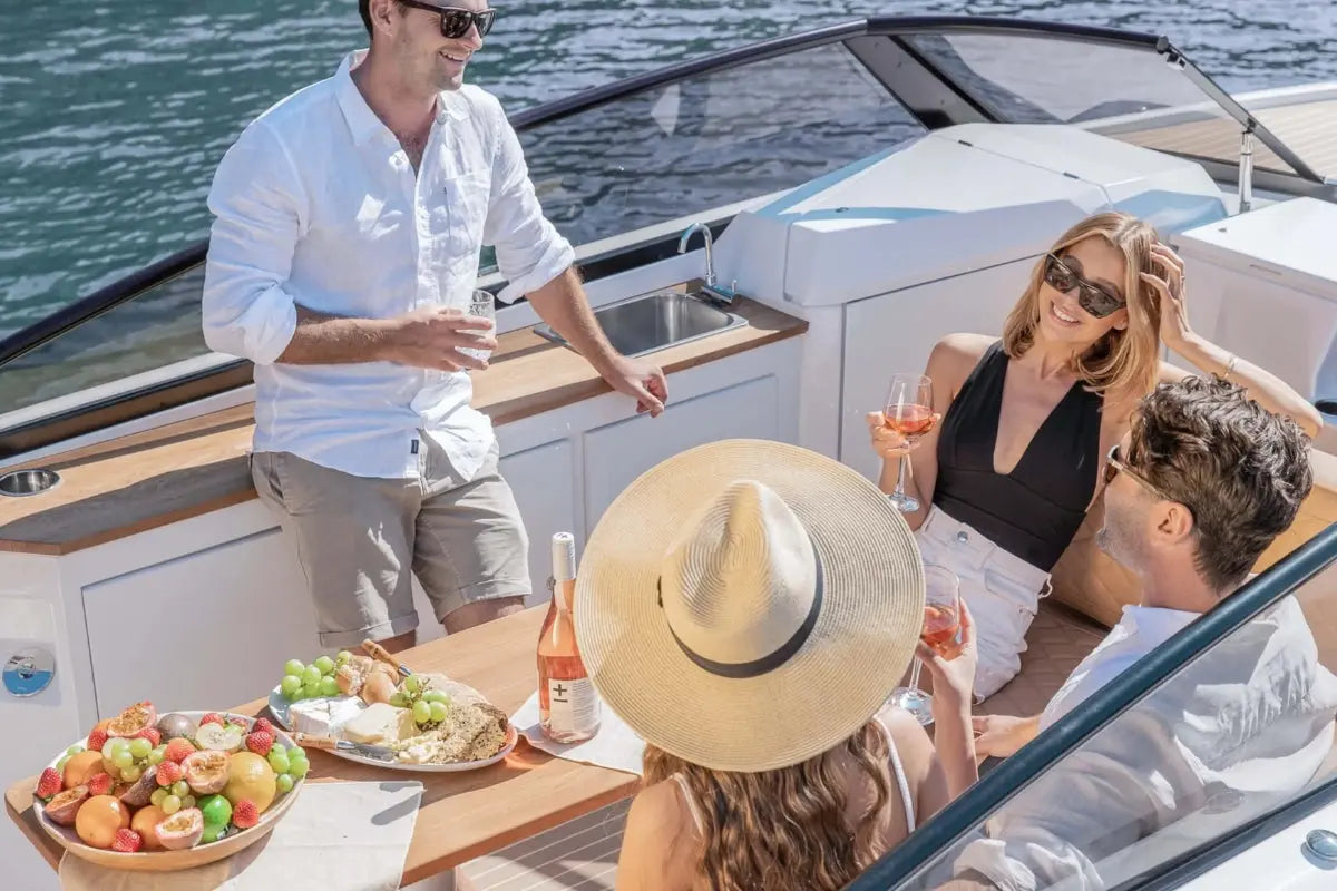 RAND Leisure 28 Electric Boat Rand Boats