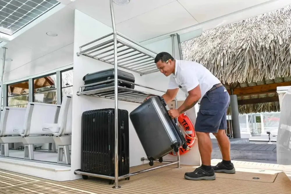 soel_yachts_soel_shuttle_14_electric_ferry_with_solar_power