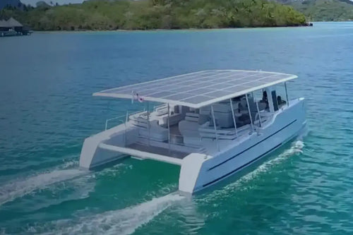 soel_yachts_soelcat_12_electric_catamaran_with_solar