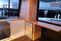 sun_concept_cat12_cruise_electric_boat_interior