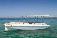 sun_concept_evo_7_cruise_electric_boat_port