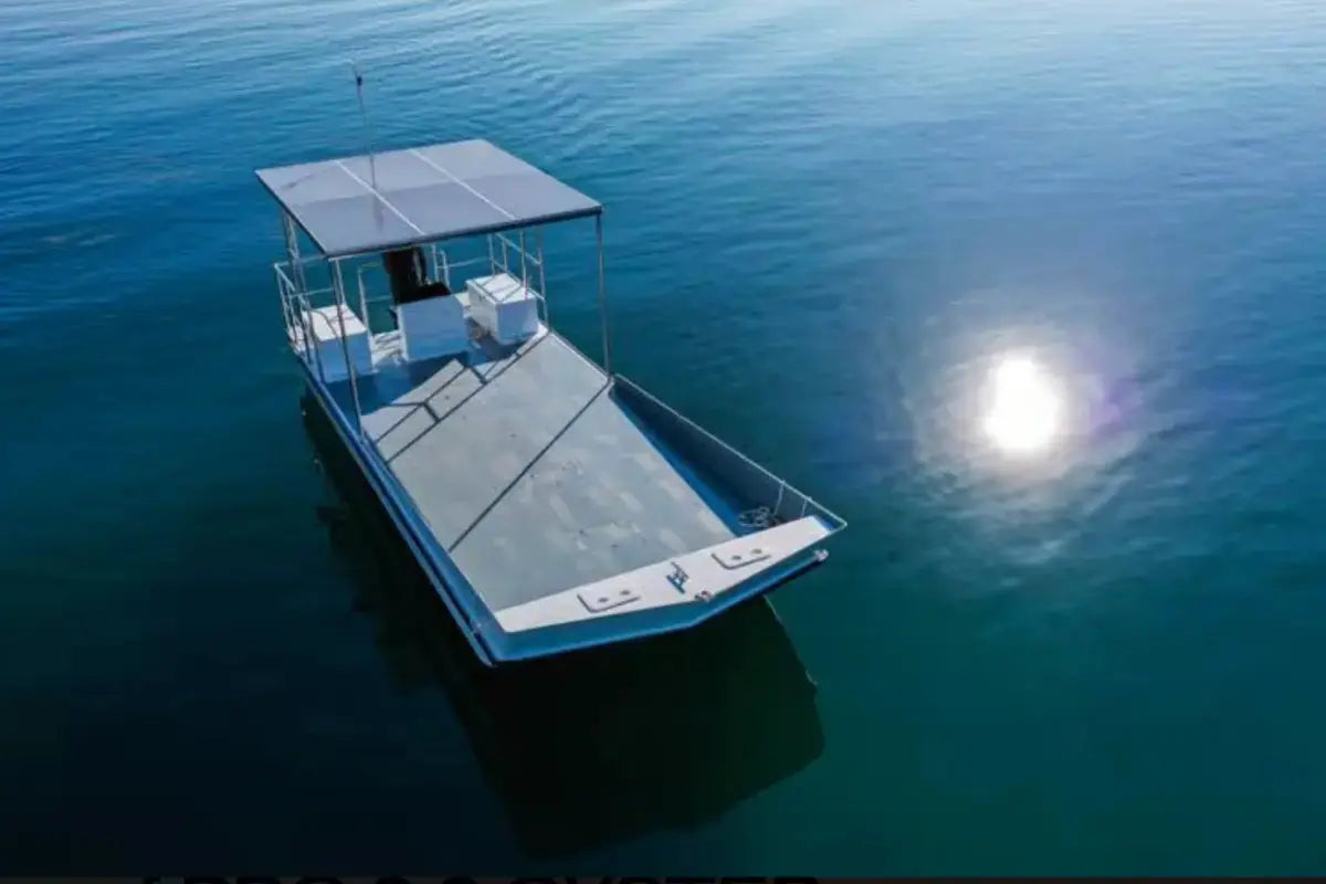 sun_concept_pro_9.0_oyster_electric_boat_deck