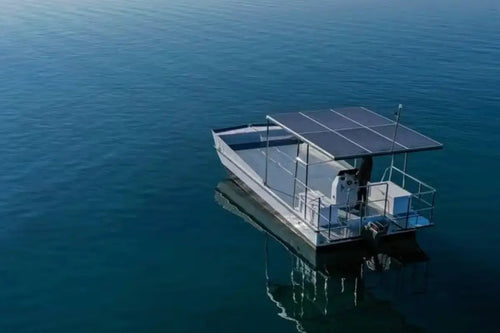 sun_concept_pro_9.0_oyster_electric_boat_stern