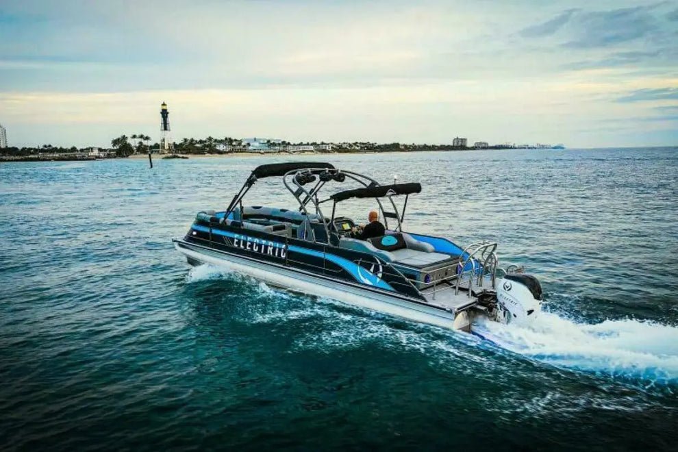 Vision V30 Electric Boat - Charged Marine